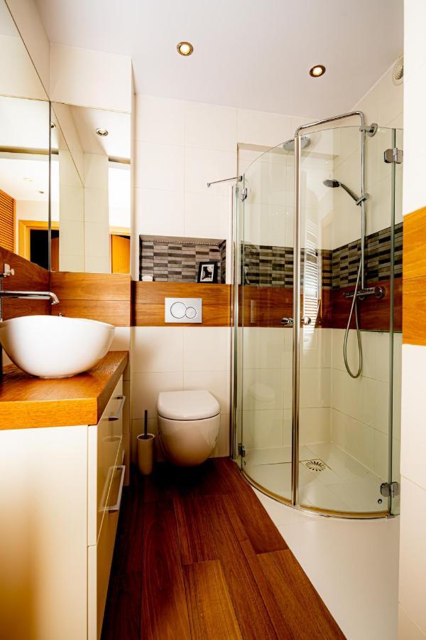 V3 Ordona 20A Apartment Katowice Ngoại thất bức ảnh