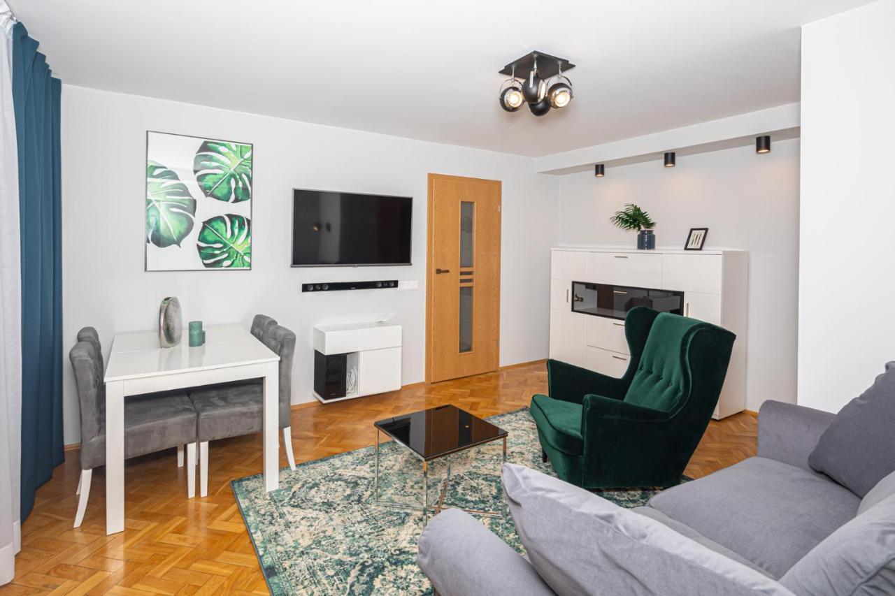 V3 Ordona 20A Apartment Katowice Ngoại thất bức ảnh